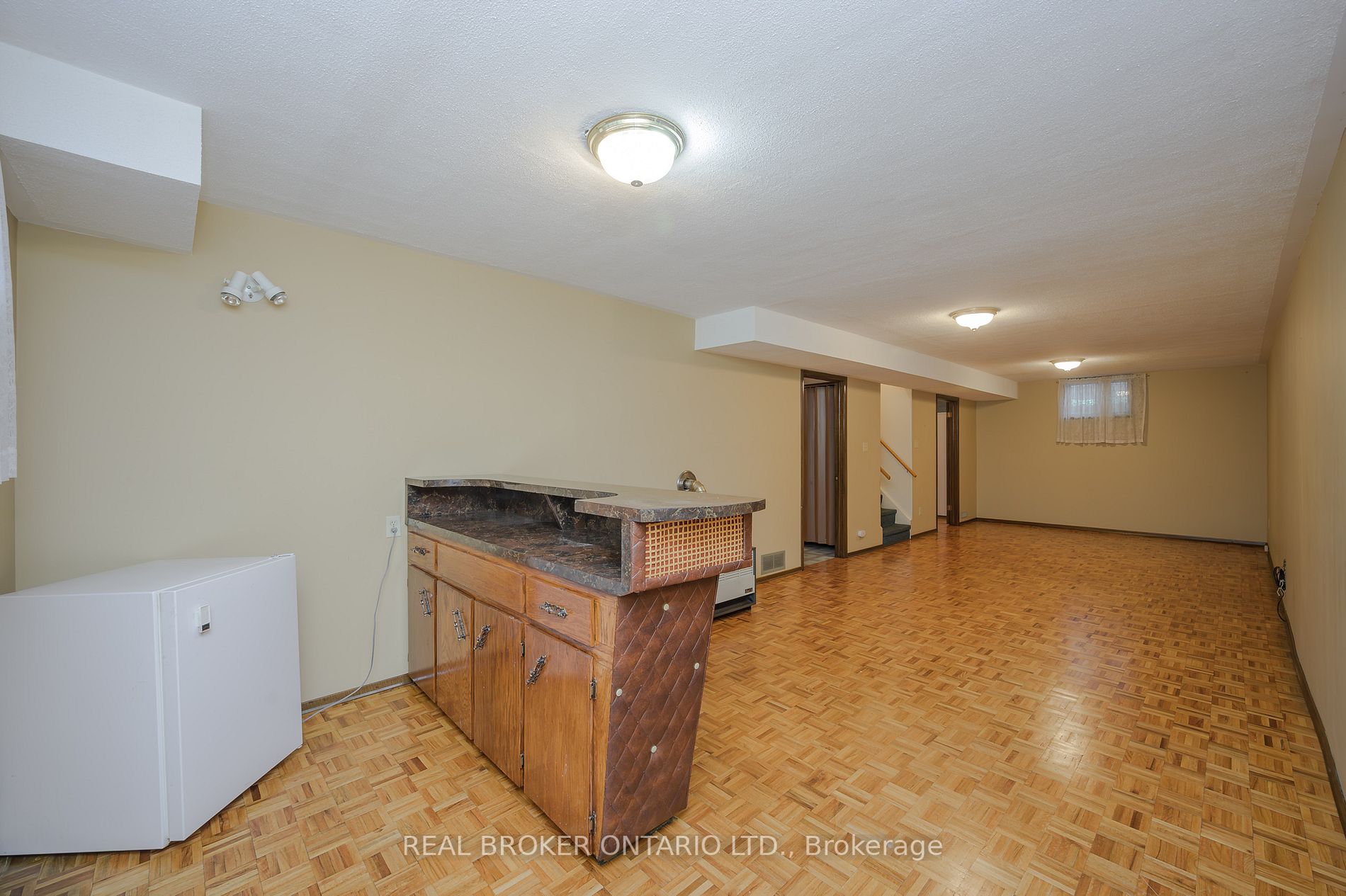 48 Stoney Brook Dr