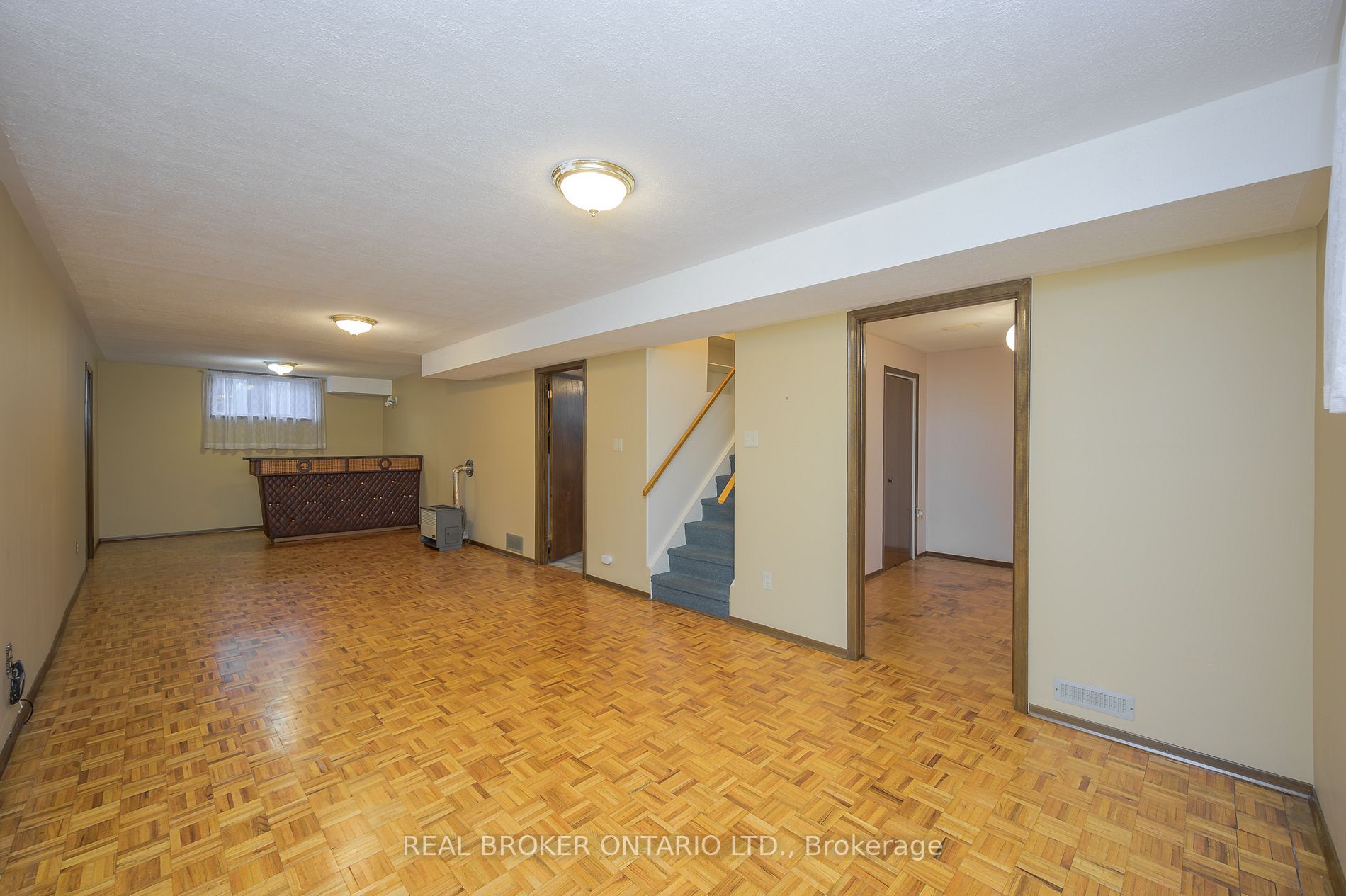 48 Stoney Brook Dr