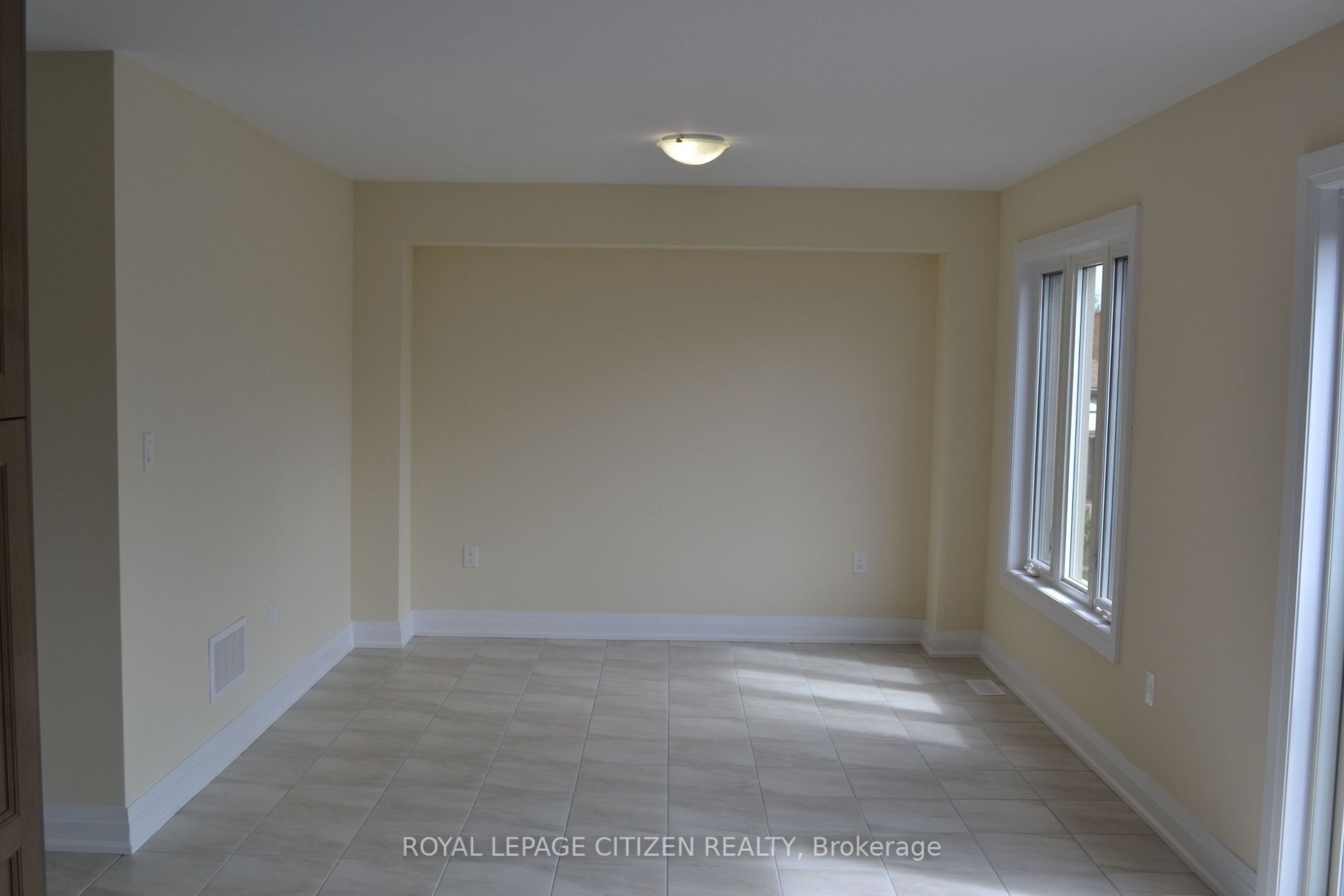 62 Carew Boulevard