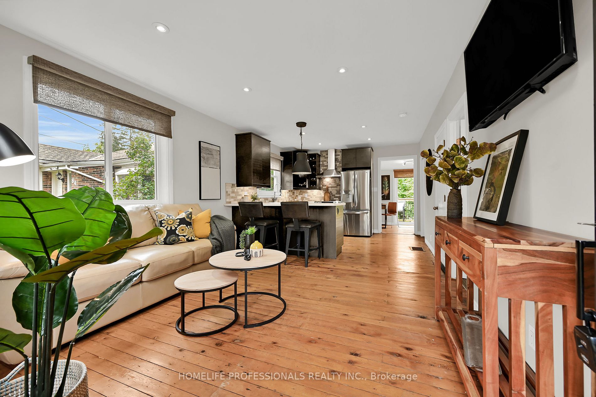 80 Fiddlers Green Rd