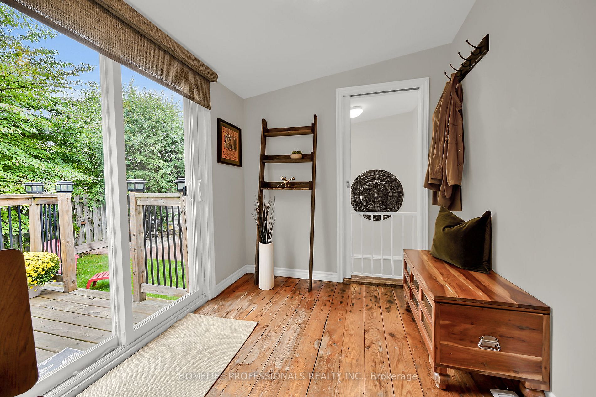 80 Fiddlers Green Rd