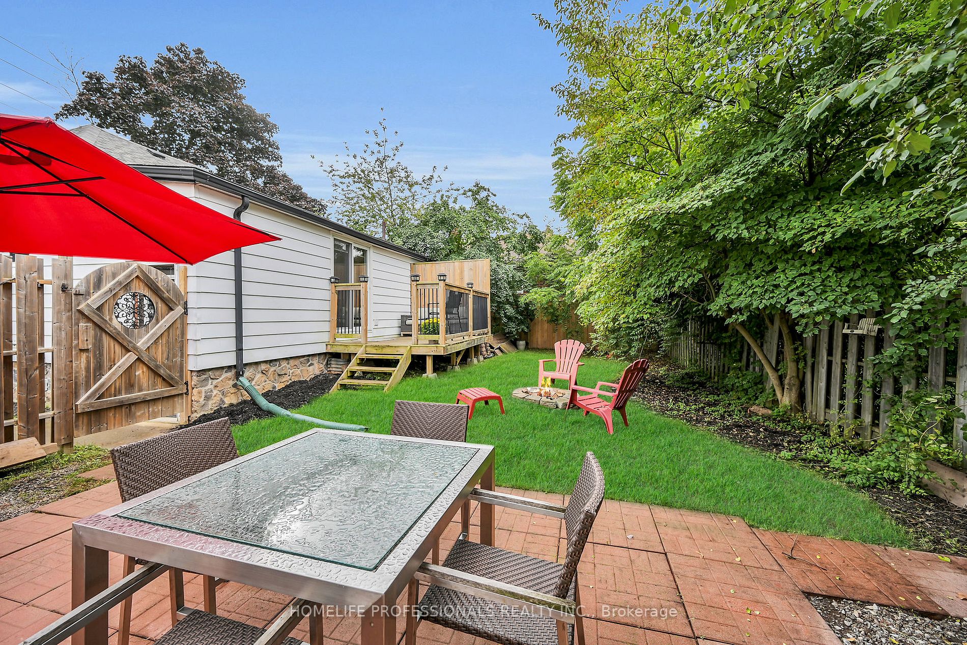 80 Fiddlers Green Rd