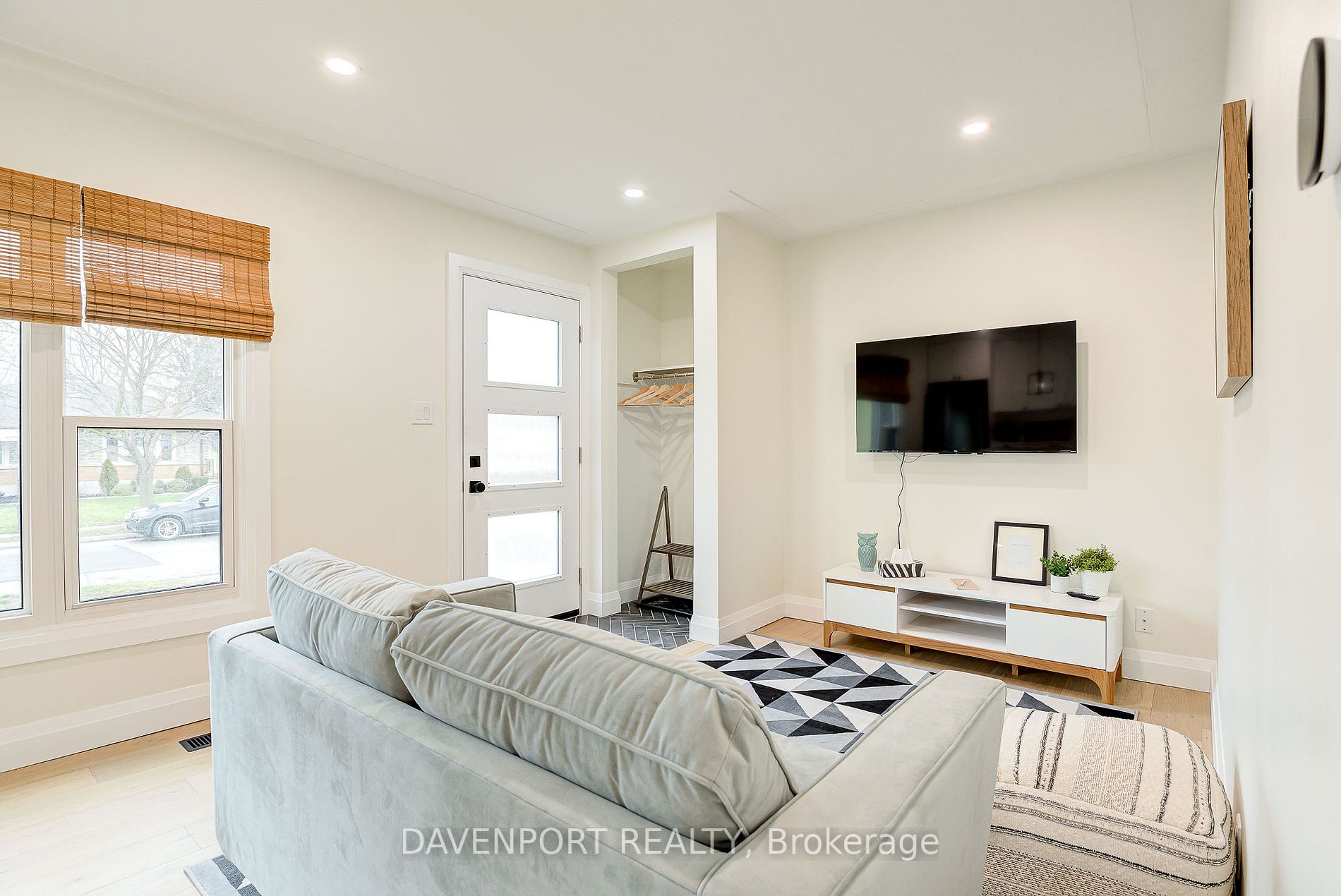 27 Grenville Avenue