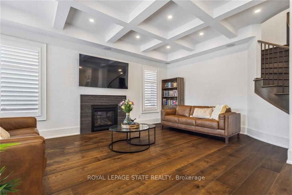 37 DEERHURST Road
