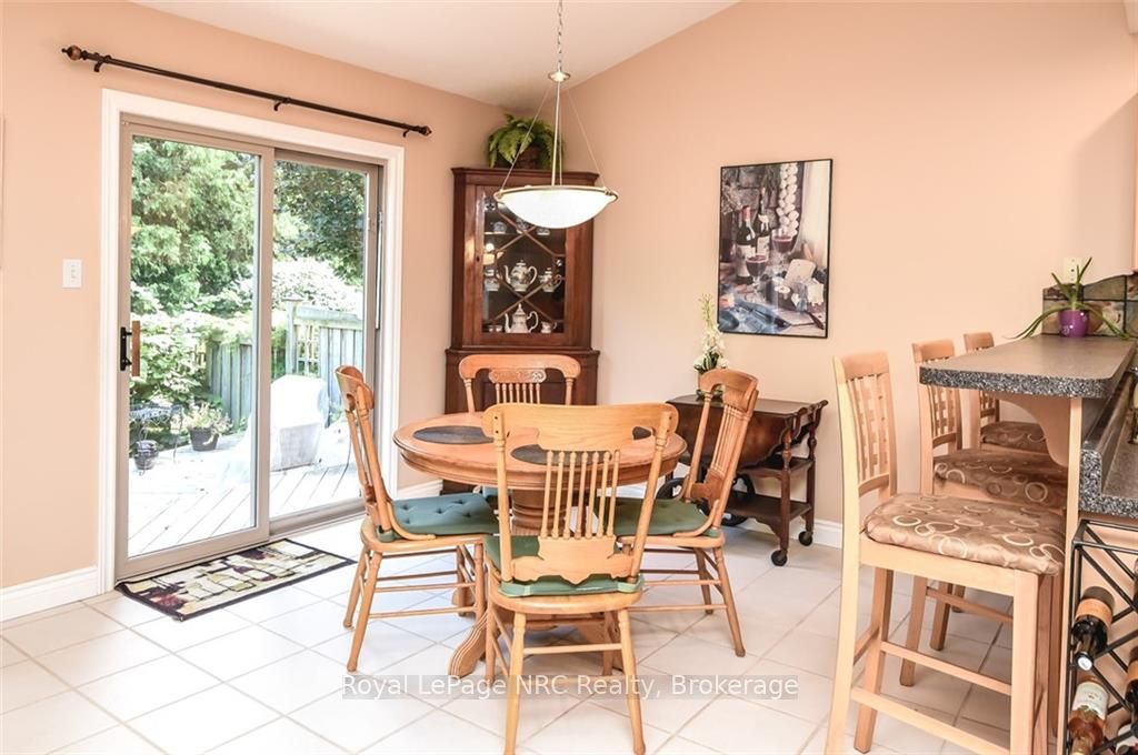 21 Tamarack Crt