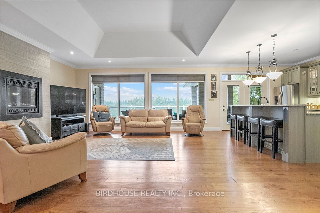 20 William Booth Crescent