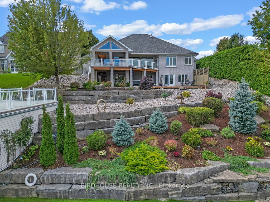 20 William Booth Crescent
