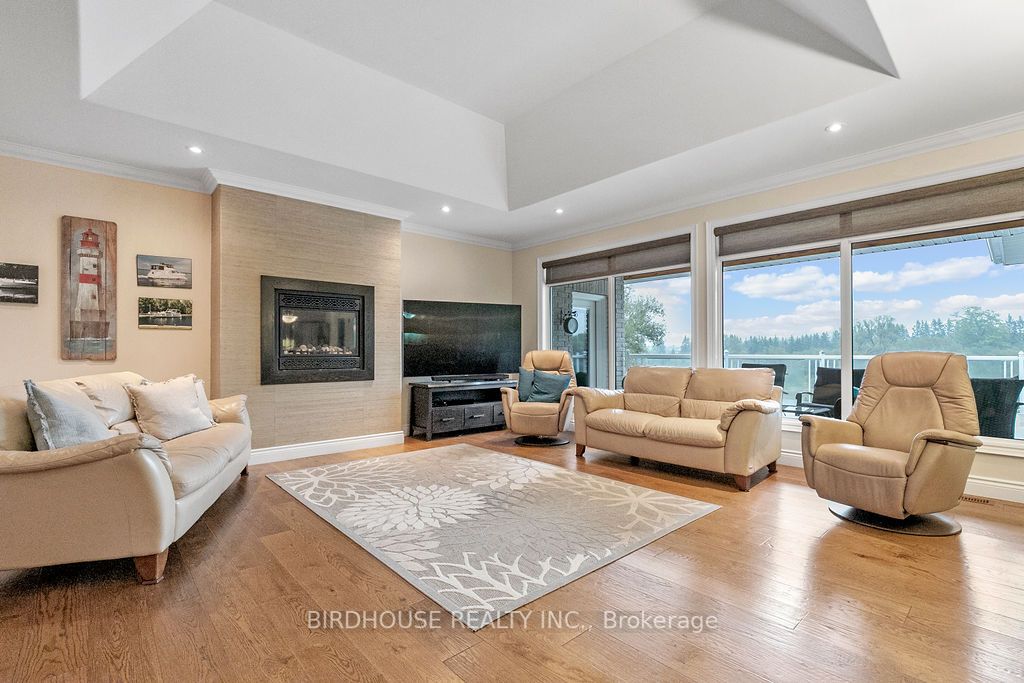 20 William Booth Crescent