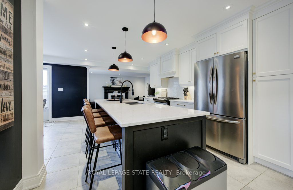 17 Sandy Drive