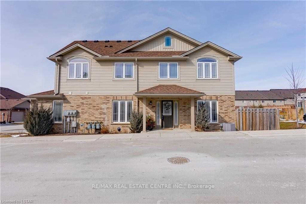 1220 Riverbend Rd, #119