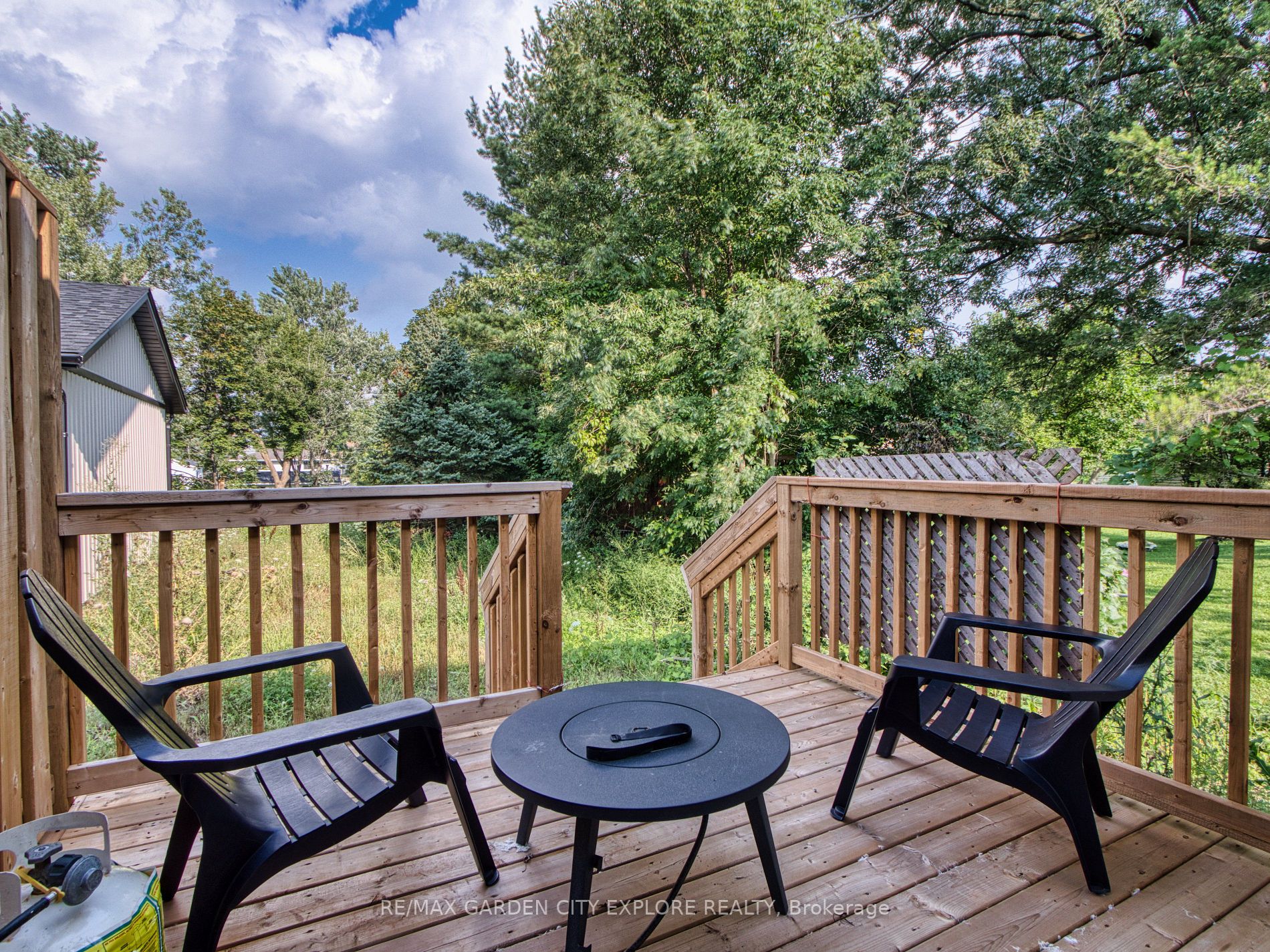 13 Valley Rd, #4-Upper