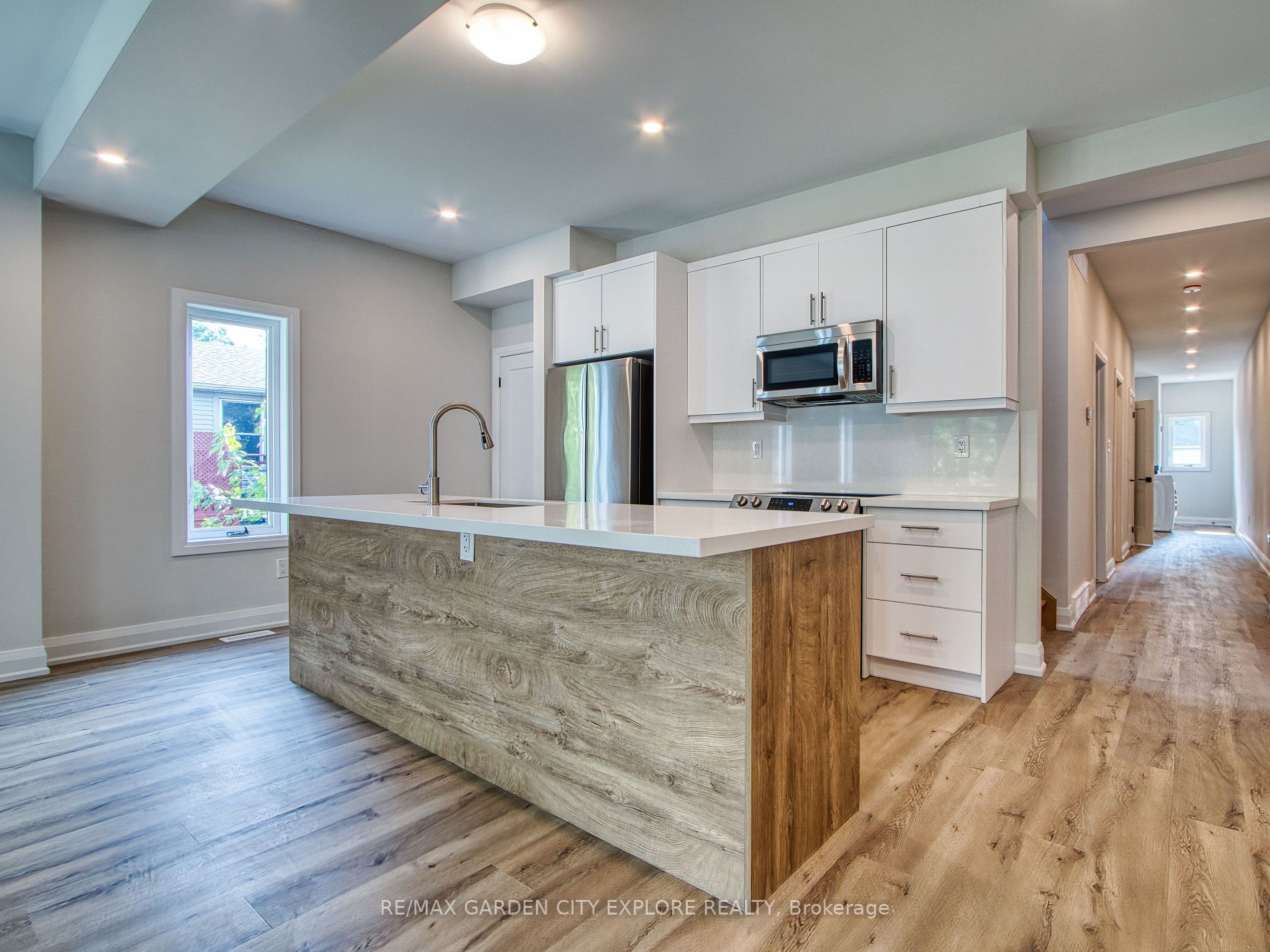 13 Valley Rd, #4-Upper