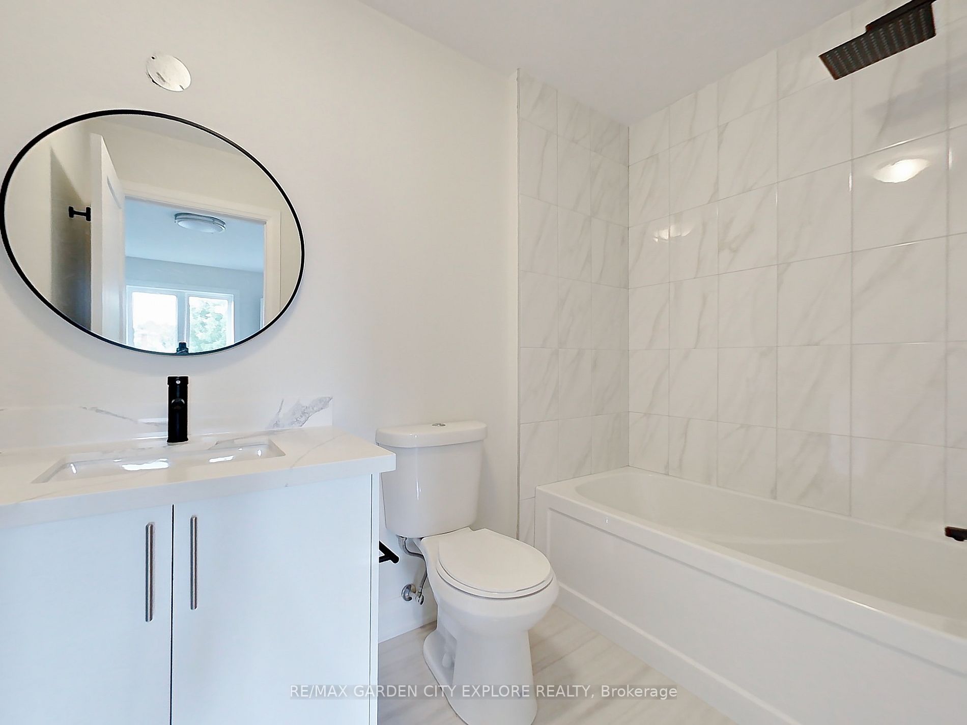 13 Valley Rd, #4-Upper