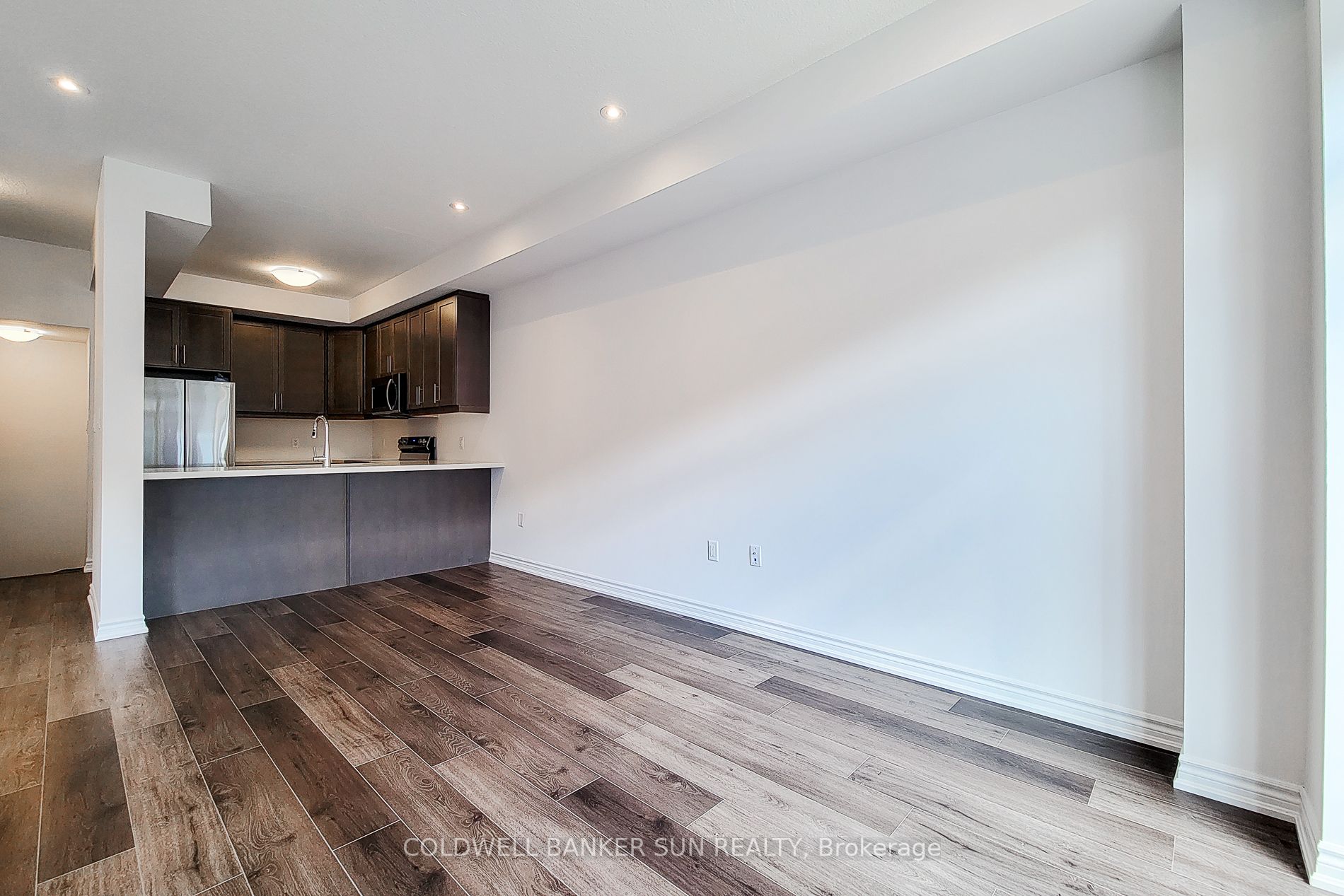 61 Soho St, #138