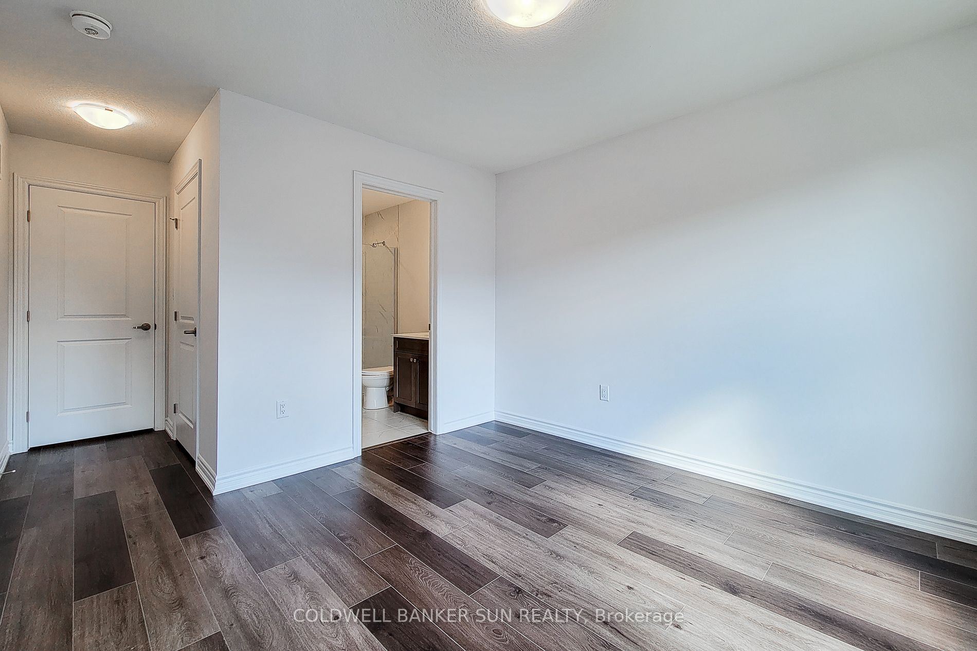 61 Soho St, #138