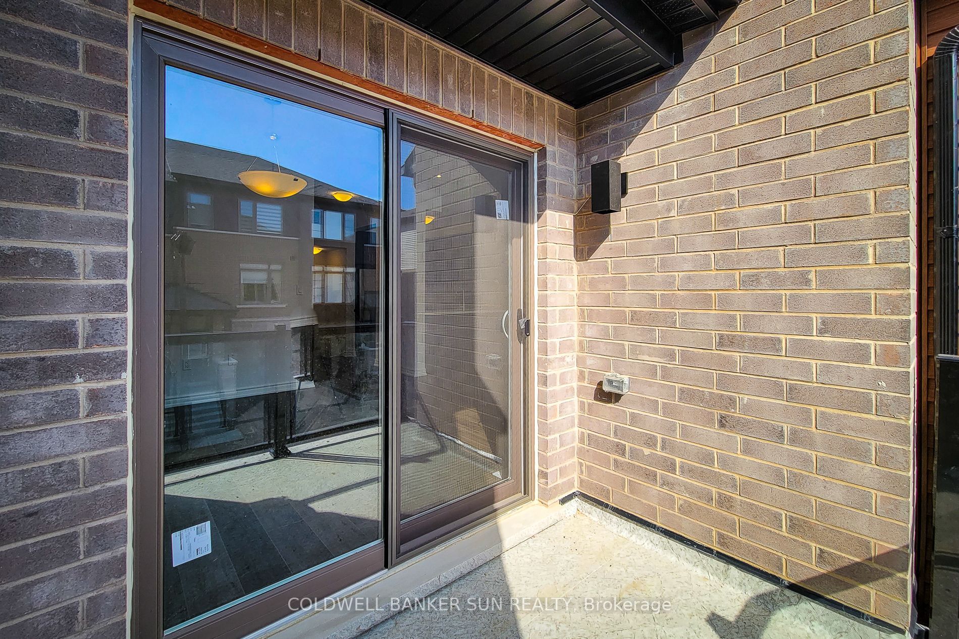 61 Soho St, #138