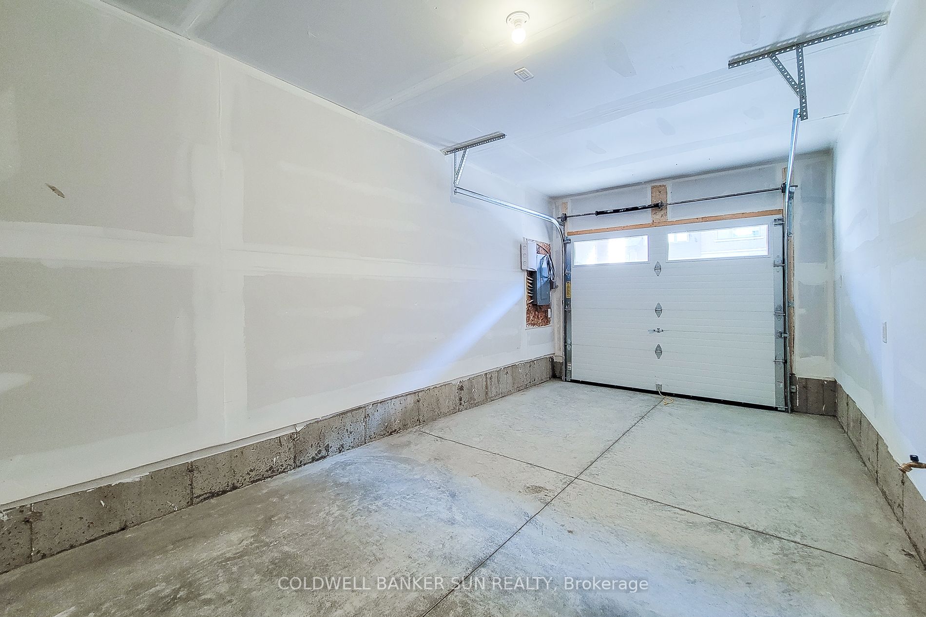 61 Soho St, #138