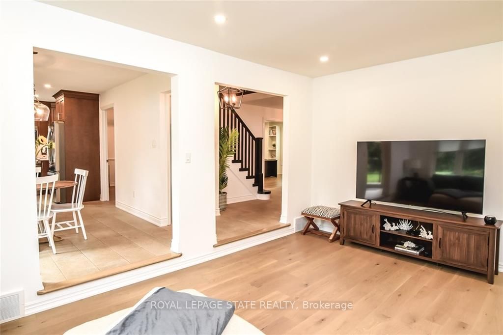 26 Abbey Close