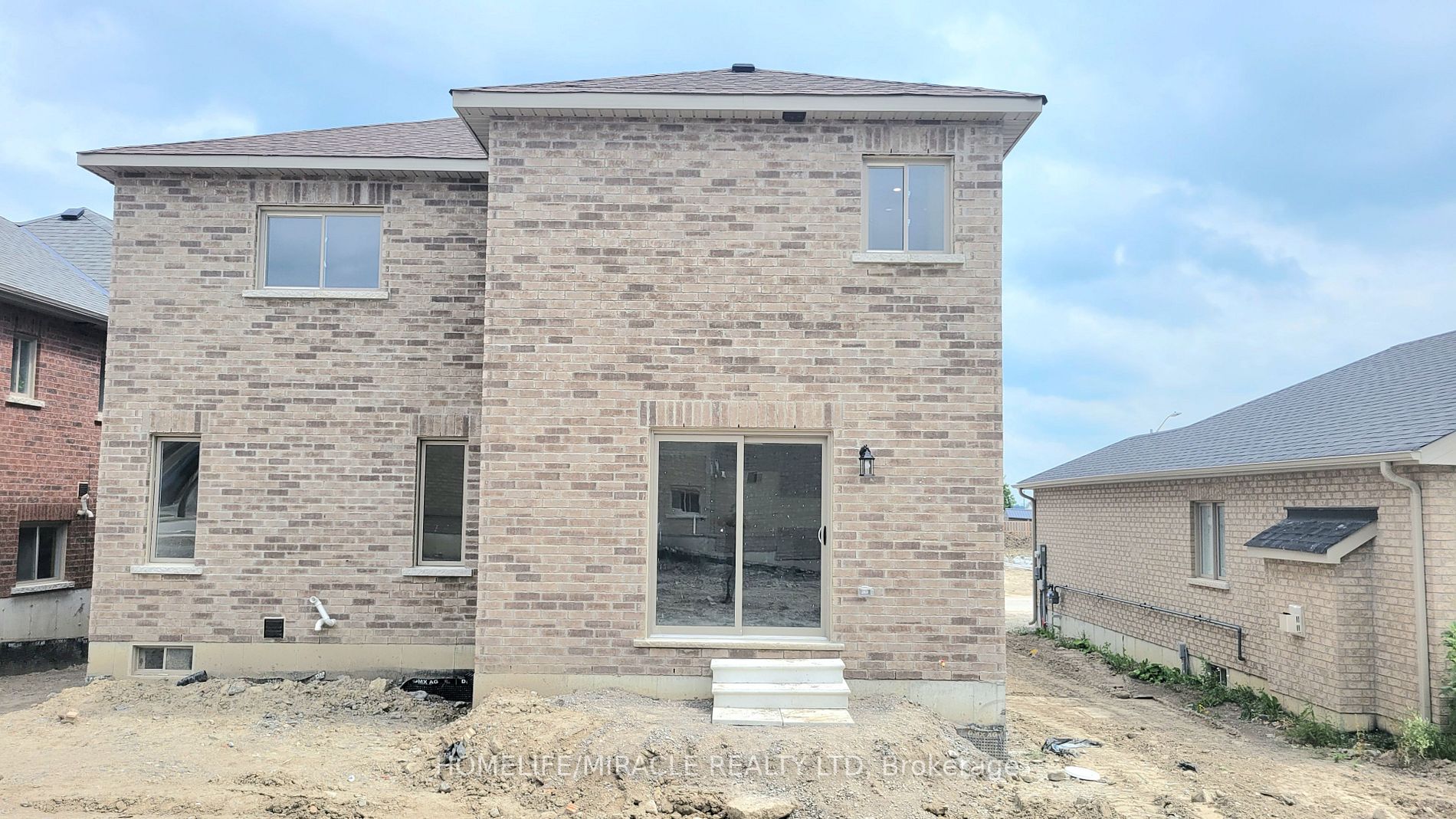 9 Lawson Avenue