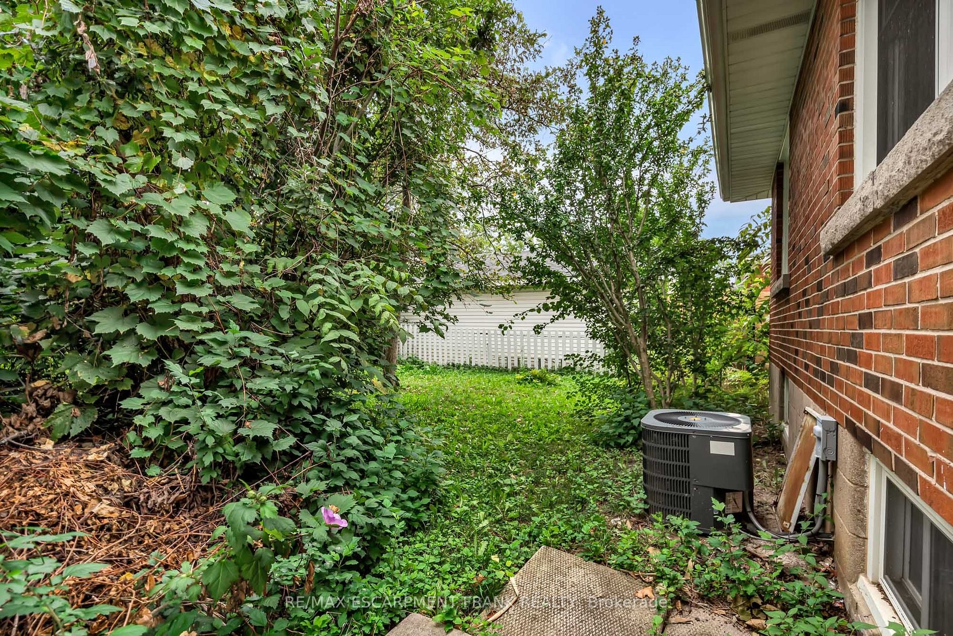 135 Howard Avenue