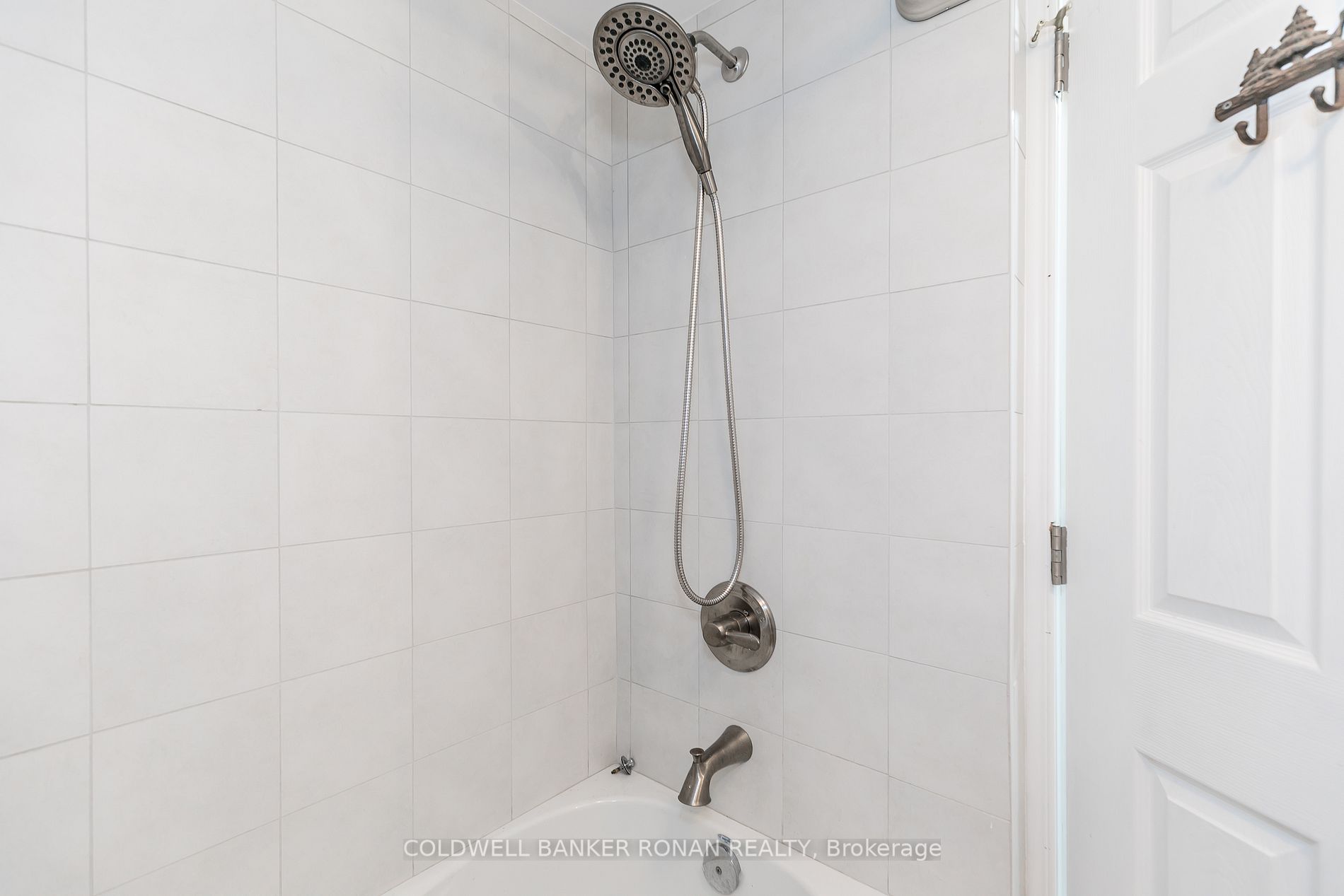 Listing X7003862 - Large Photo # 22