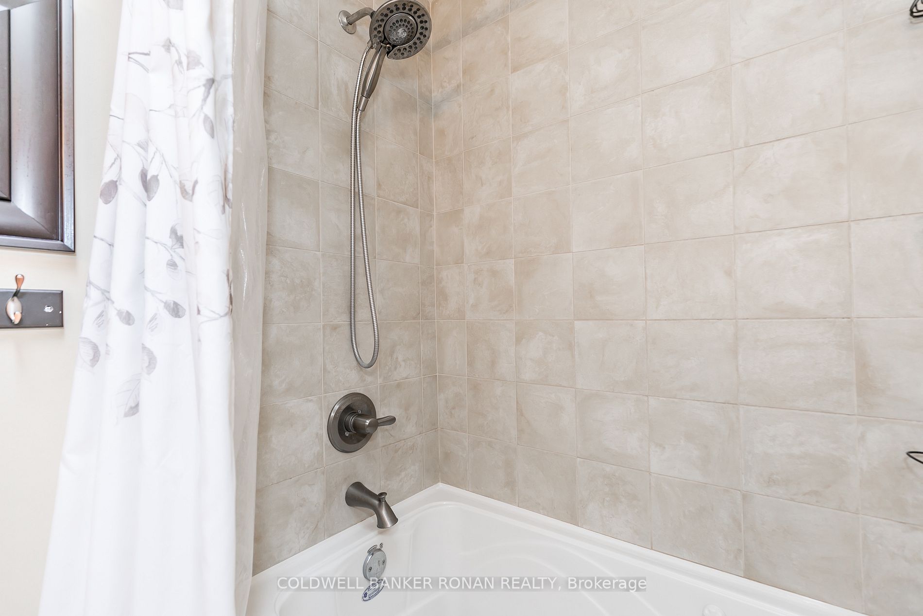 Listing X7003862 - Large Photo # 14
