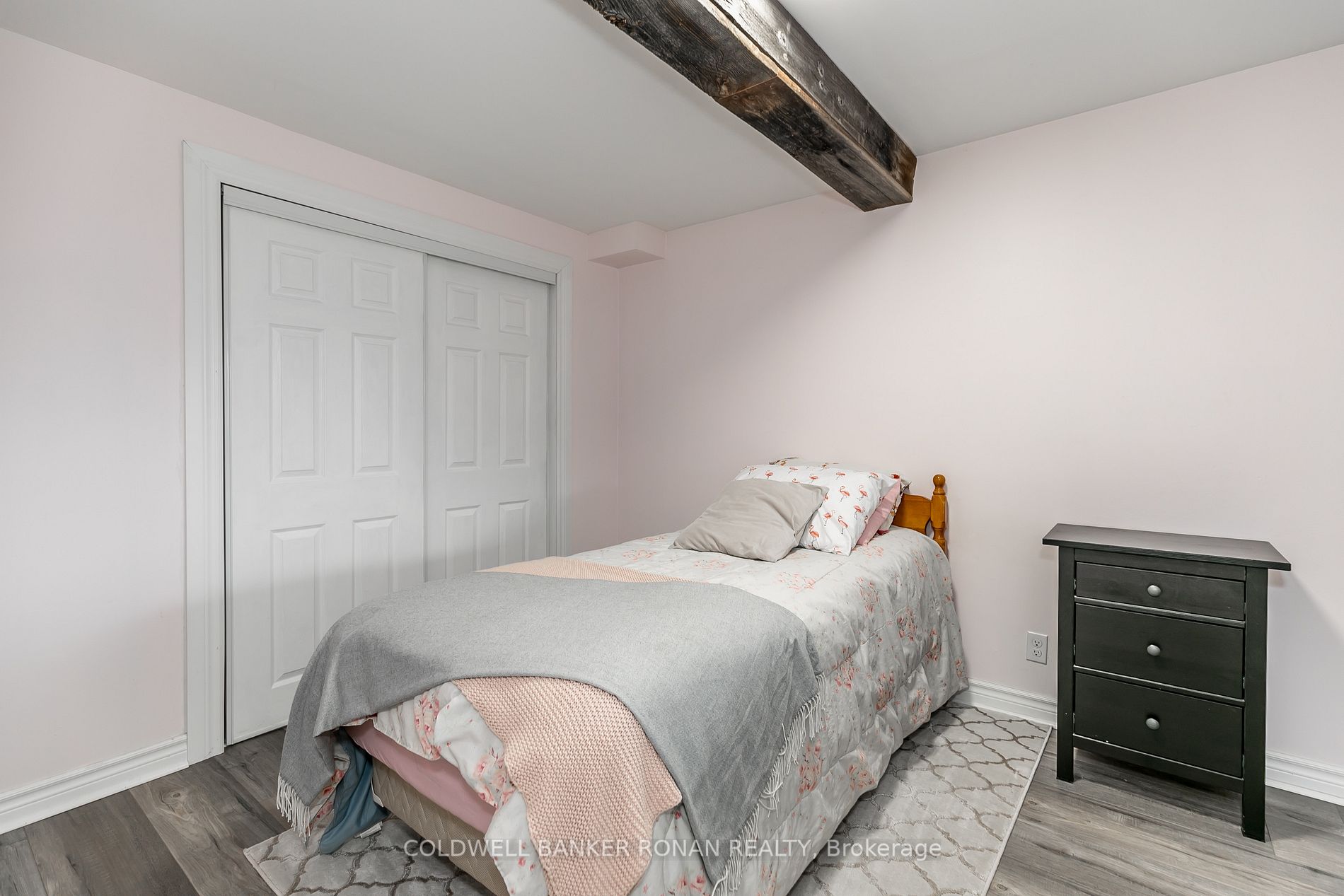 Listing X7003868 - Large Photo # 16