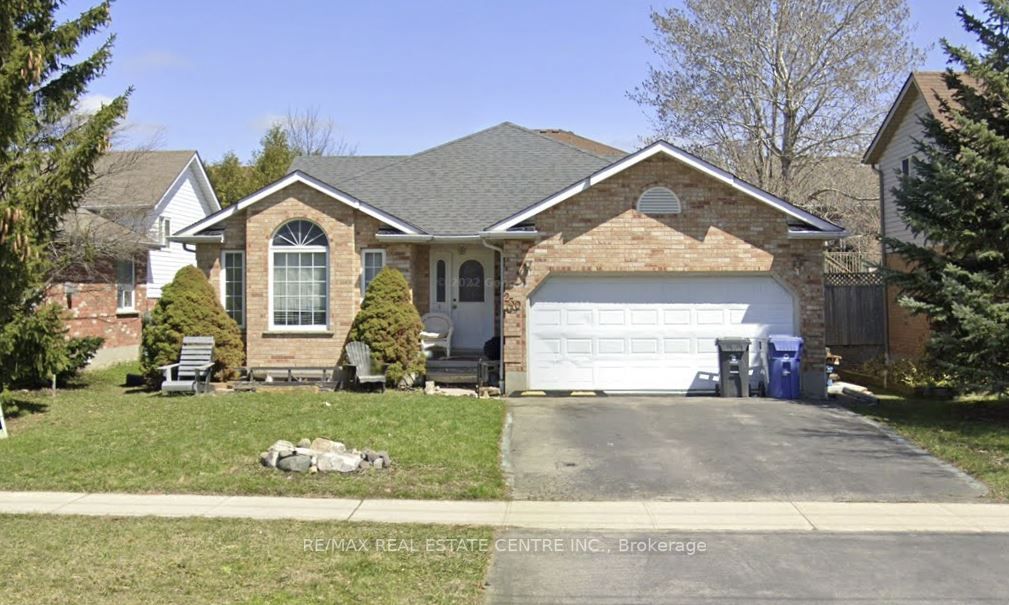 230 Elmira Rd S