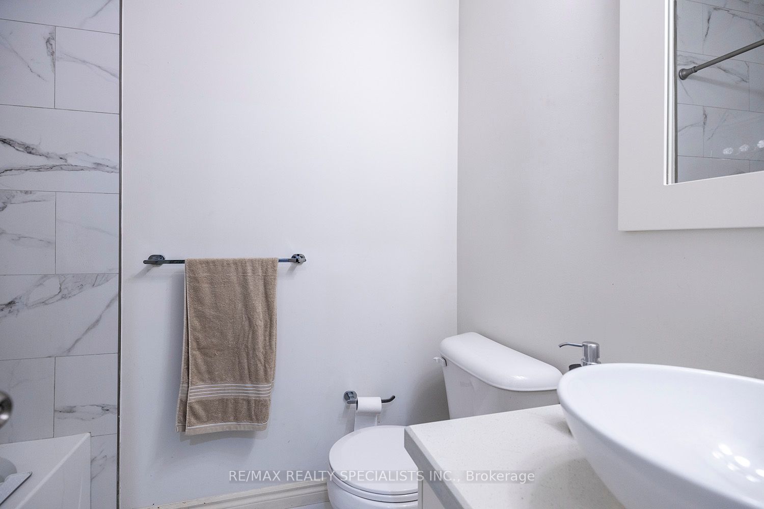 164 Heiman Street, #7A