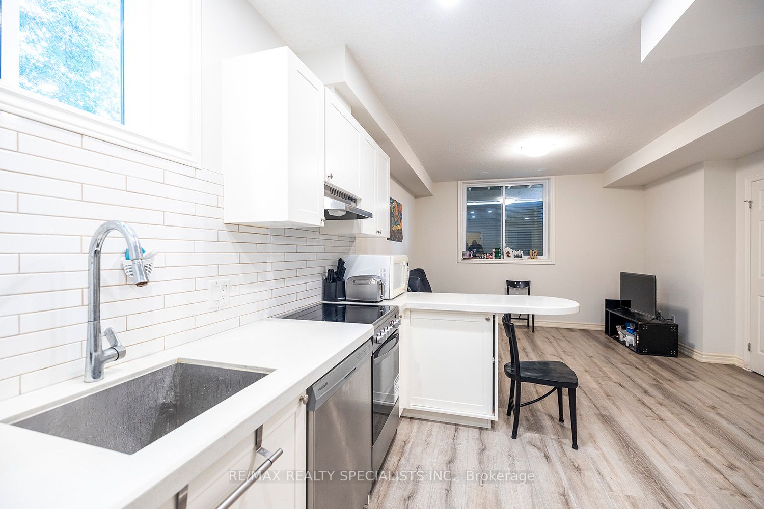 164 Heiman Street, #7A