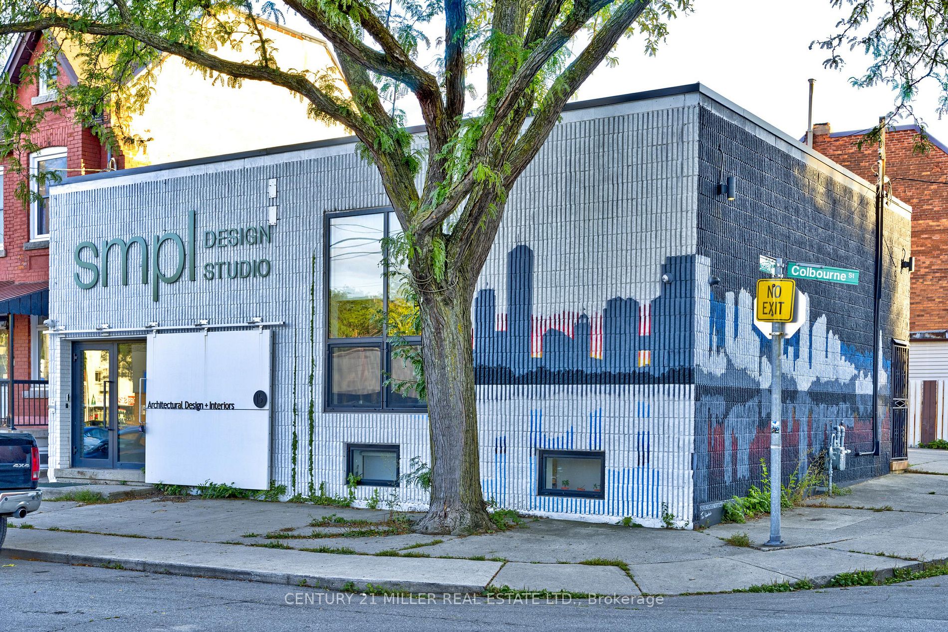 15 Colbourne St