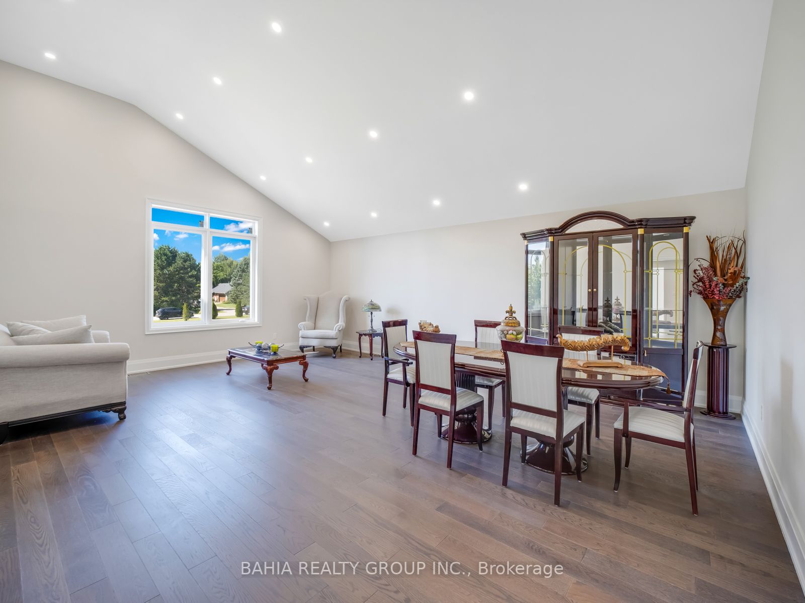 13 Greenwood Crescent