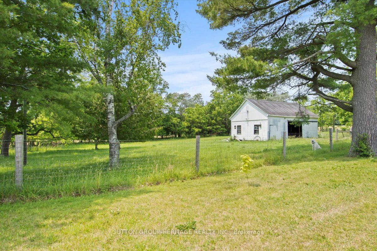 8030 Woodvale School Rd