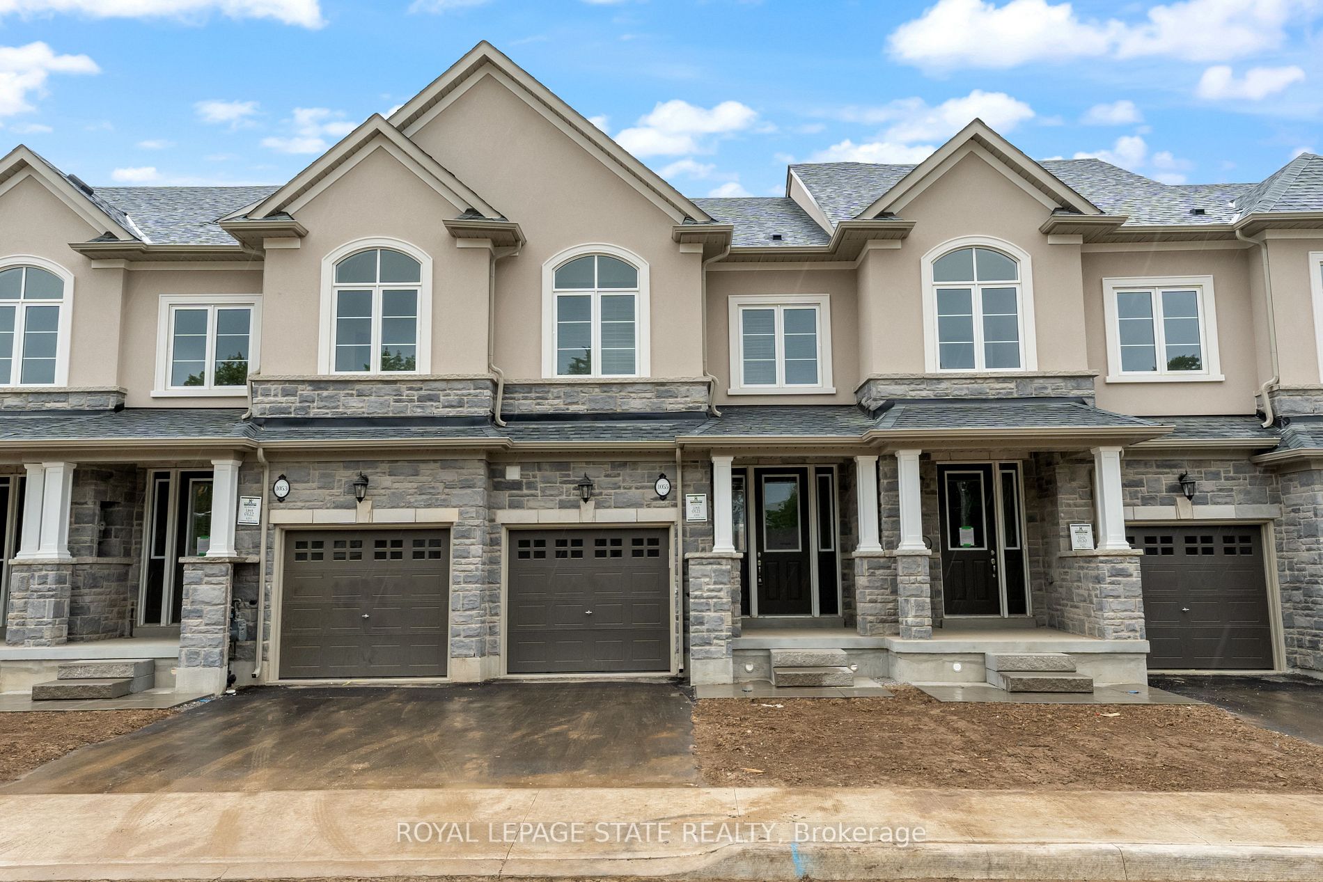 1055 Garner Rd E