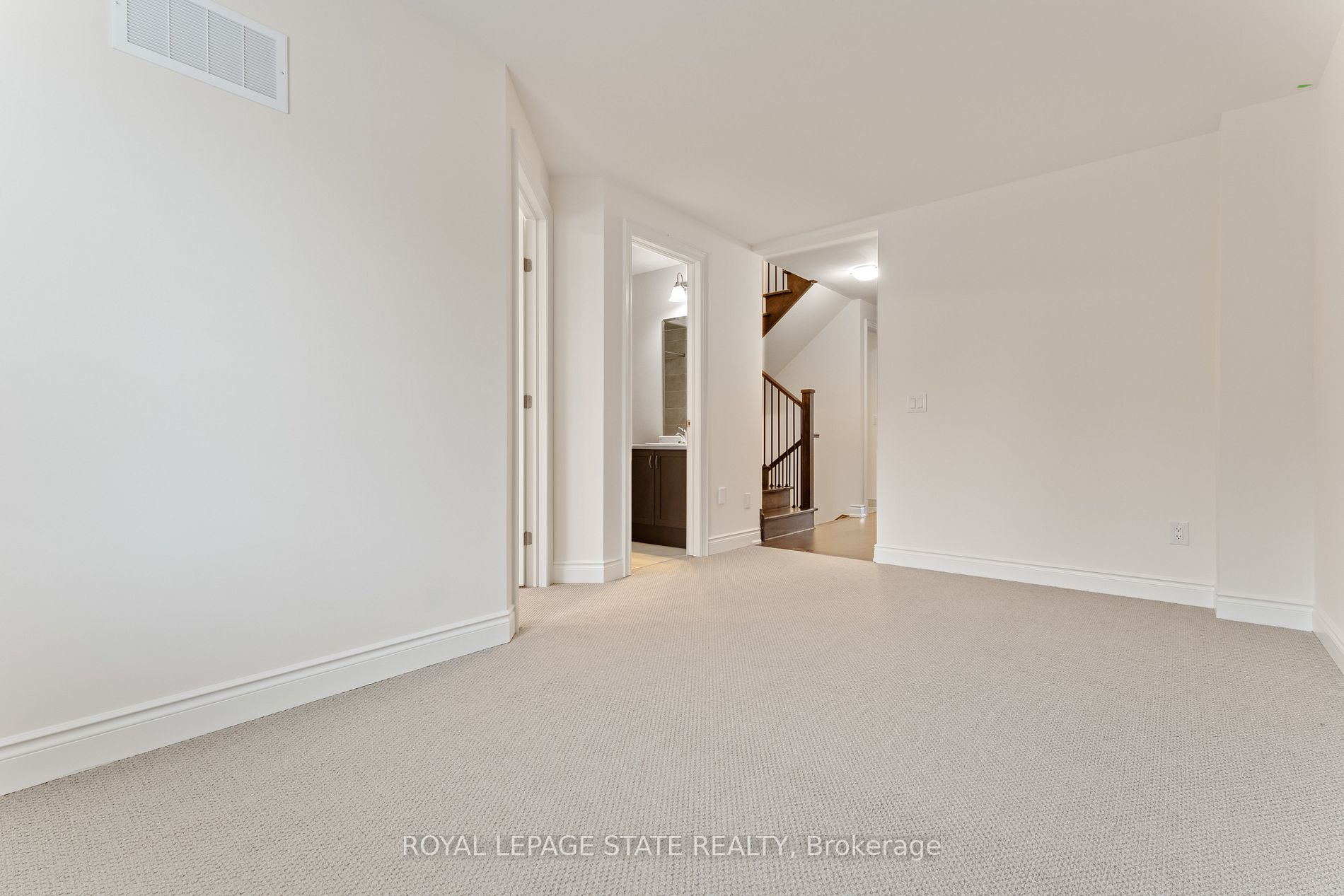 1055 Garner Rd E