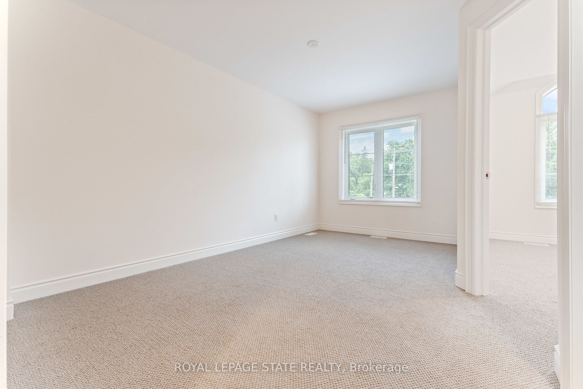1055 Garner Rd E
