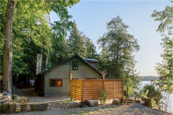 95 Sunset Beach Rd, Kawartha Lakes