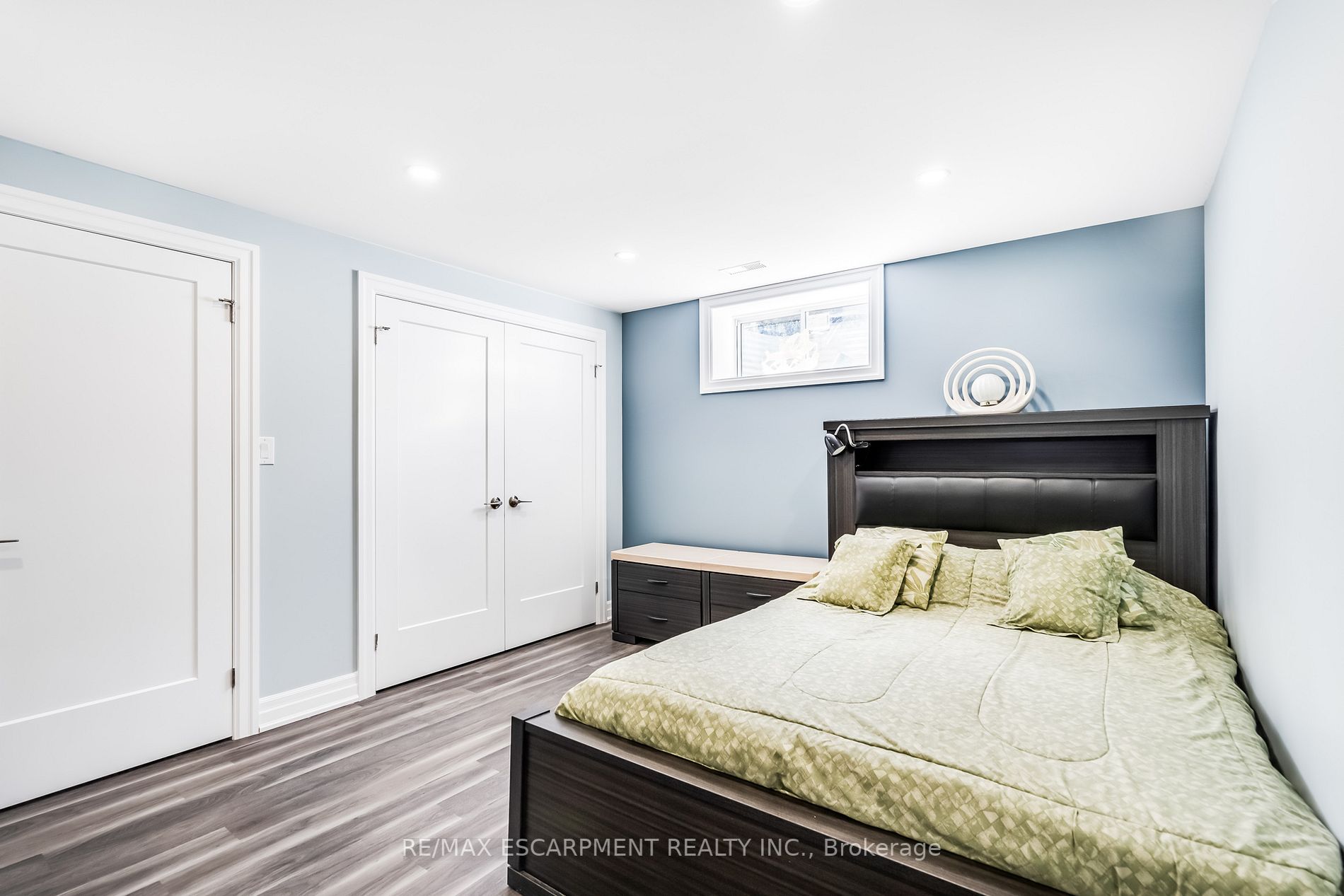 345.5 Highland Rd W