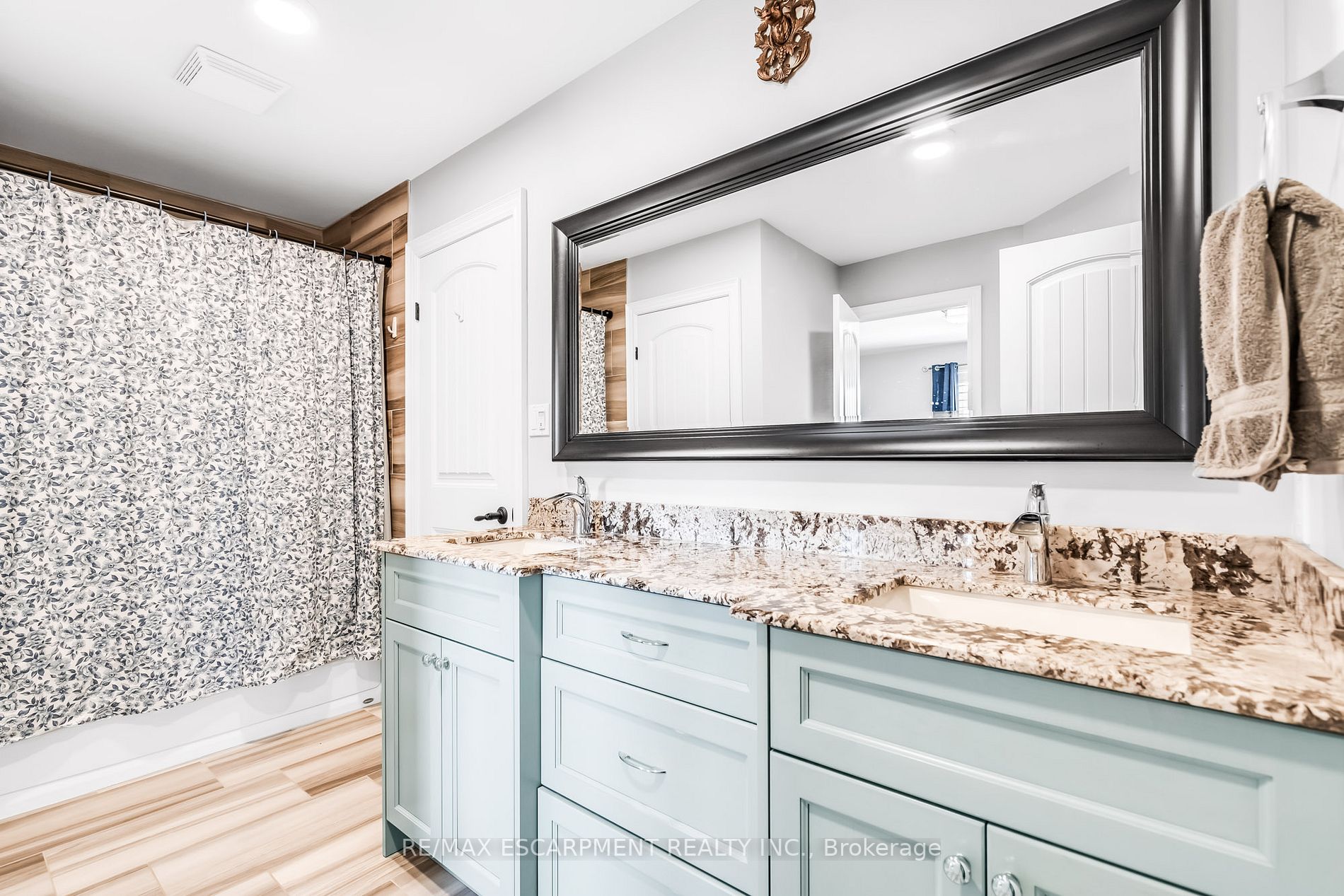 345.5 Highland Rd W