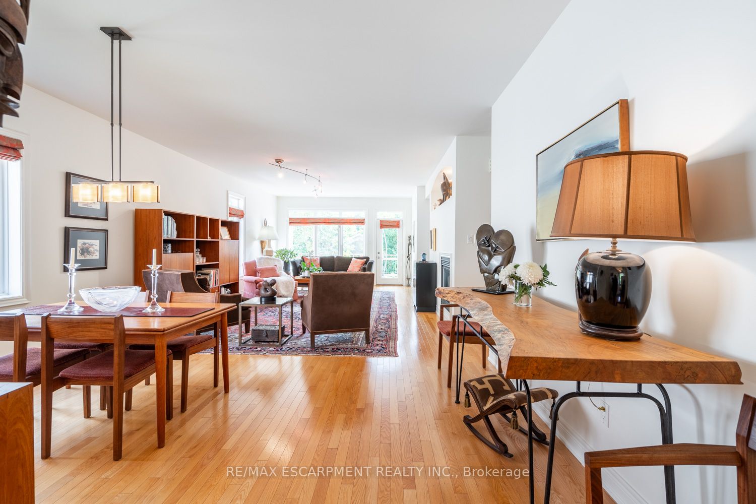 35 Riding Park Pl