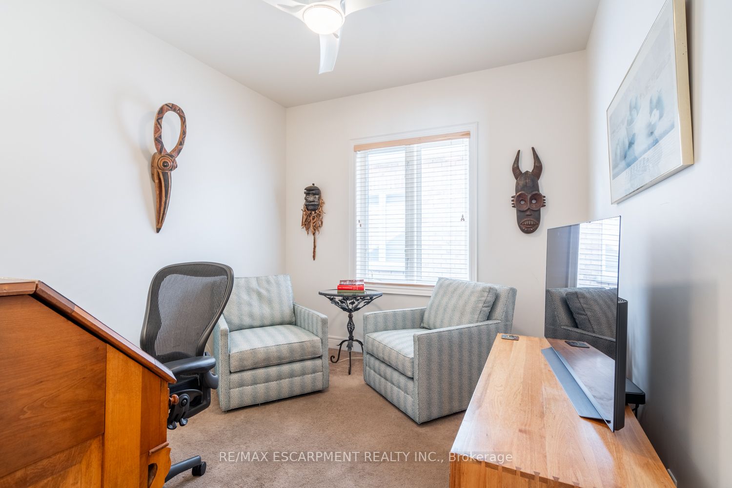 35 Riding Park Pl