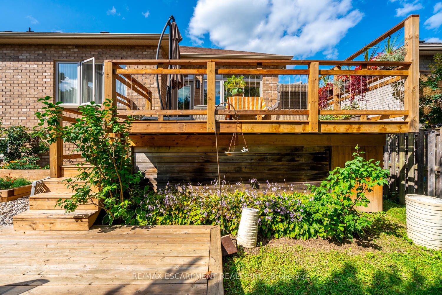 35 Riding Park Pl