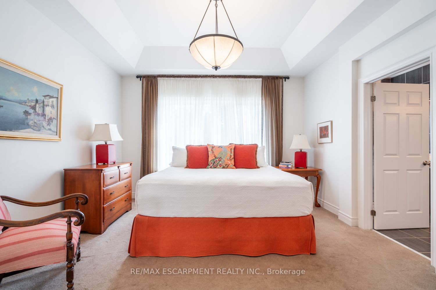35 Riding Park Pl