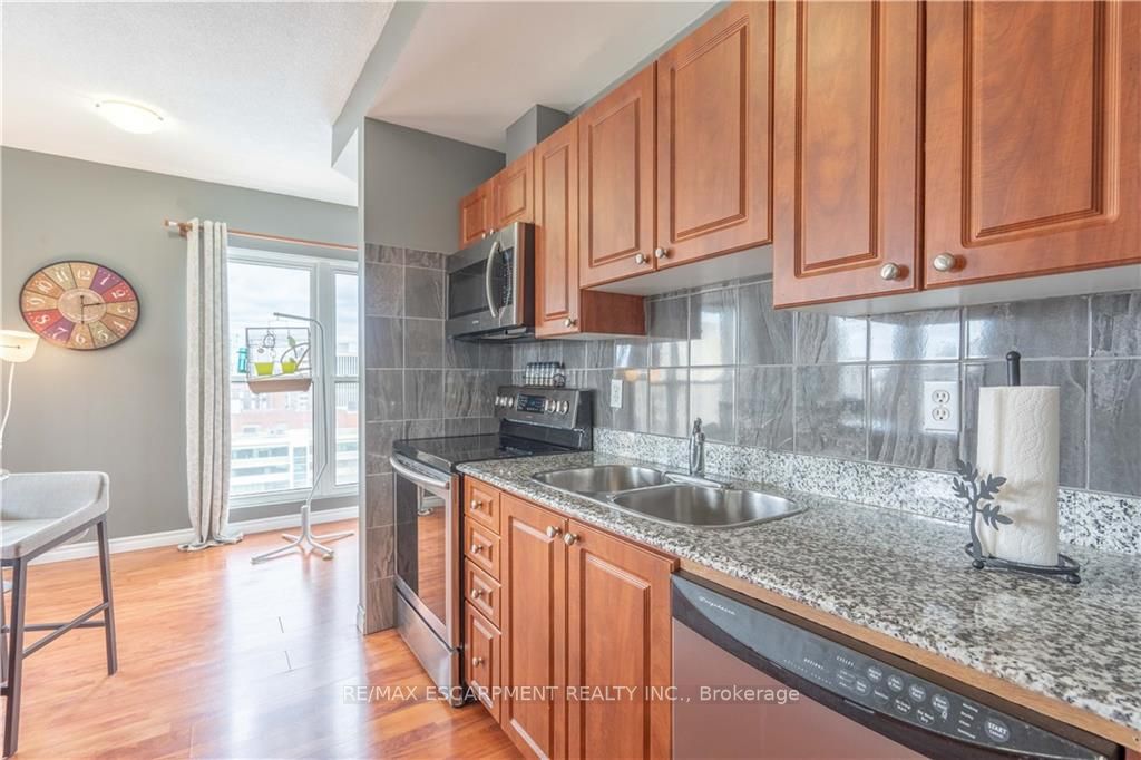 135 James Street S, #701
