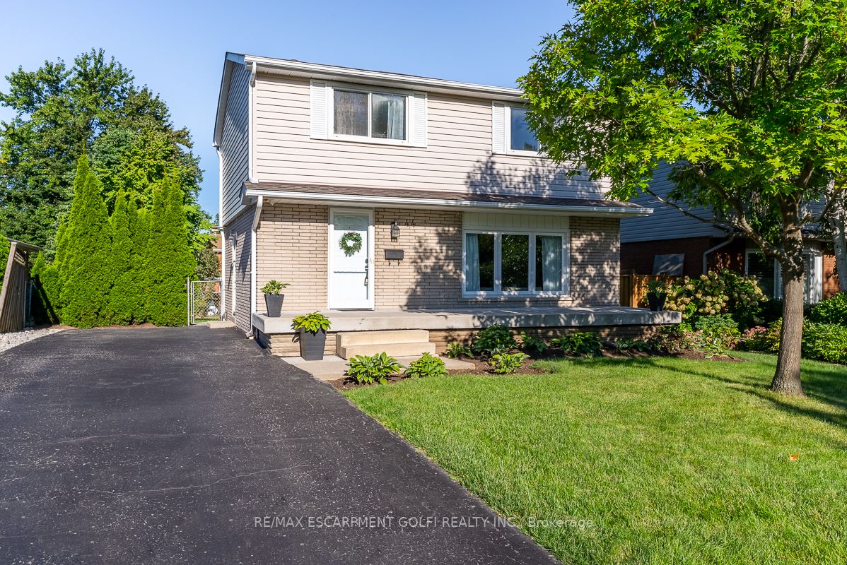 44 Elgar Ave