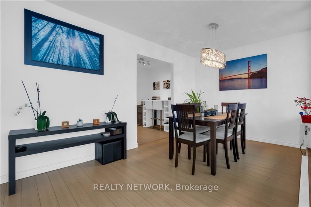 75 Queen Street N, #1802