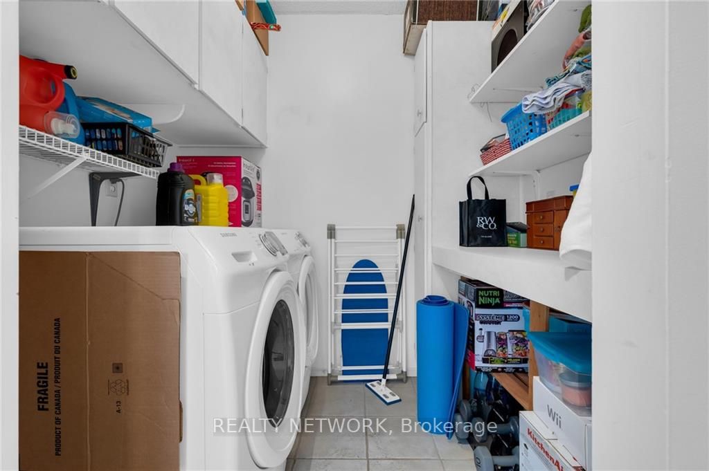 75 Queen Street N, #1802