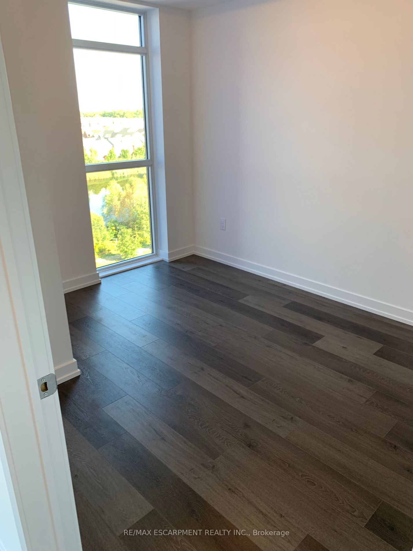 460 Dundas Street, #704