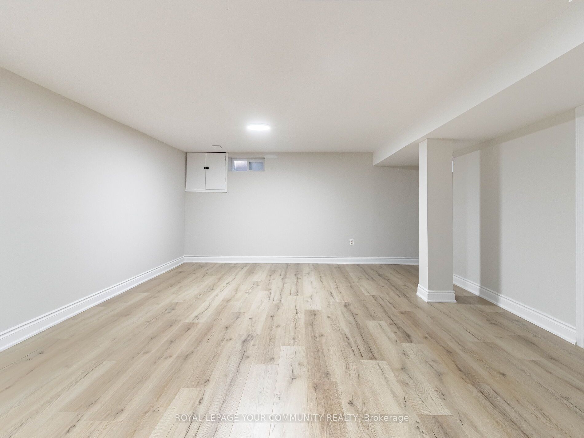 24 The Meadows St