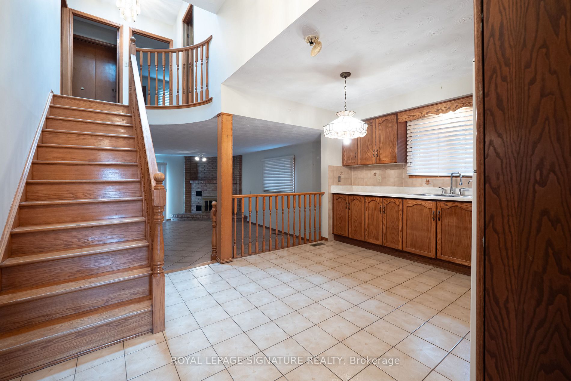 709 Upper Paradise Road